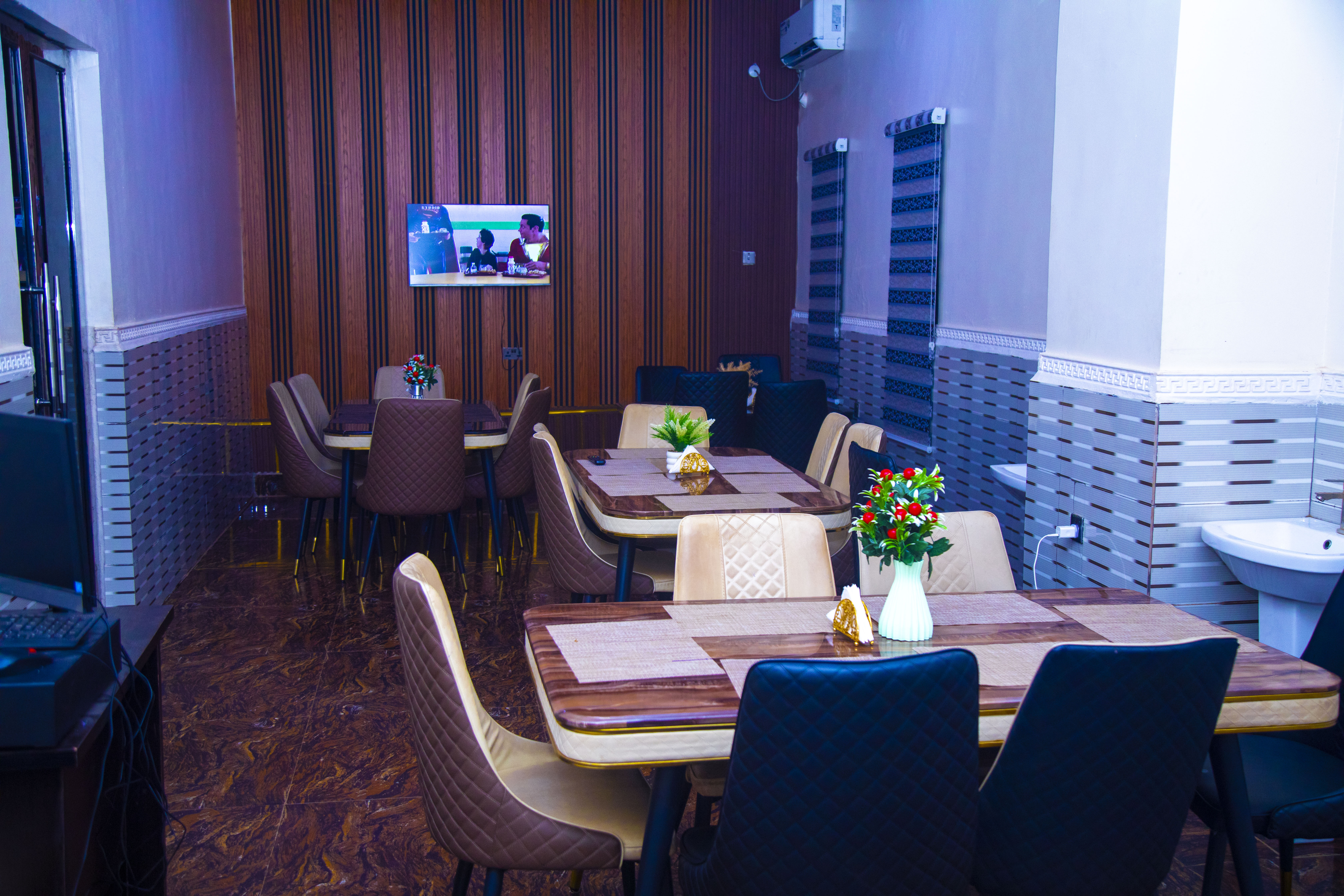Dining Experience